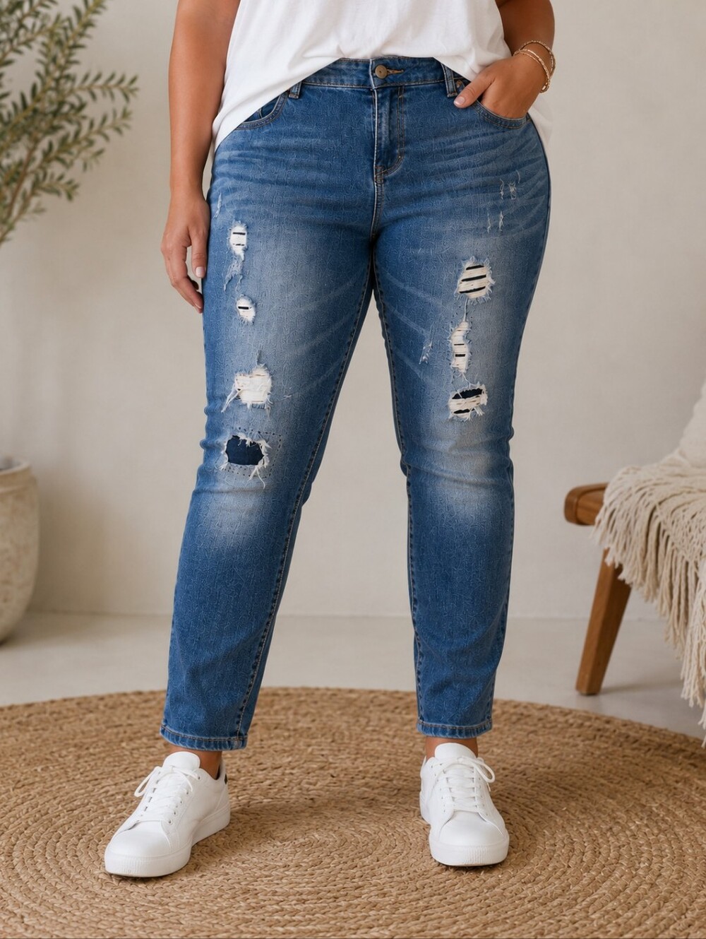 TORRID DISTRESSED RIPPED PATCH JEANS SZ 14 1X